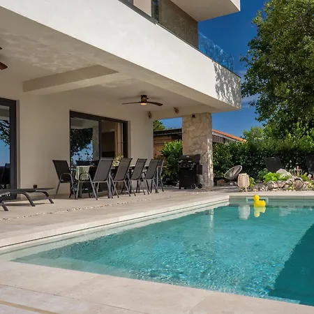Elementa Krk - Luxury Four Elements Experience Villa *