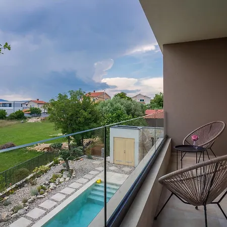 Elementa Krk - Luxury Four Elements Experience Krk Town